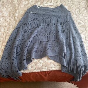 Elegant Gray Women's Sweater